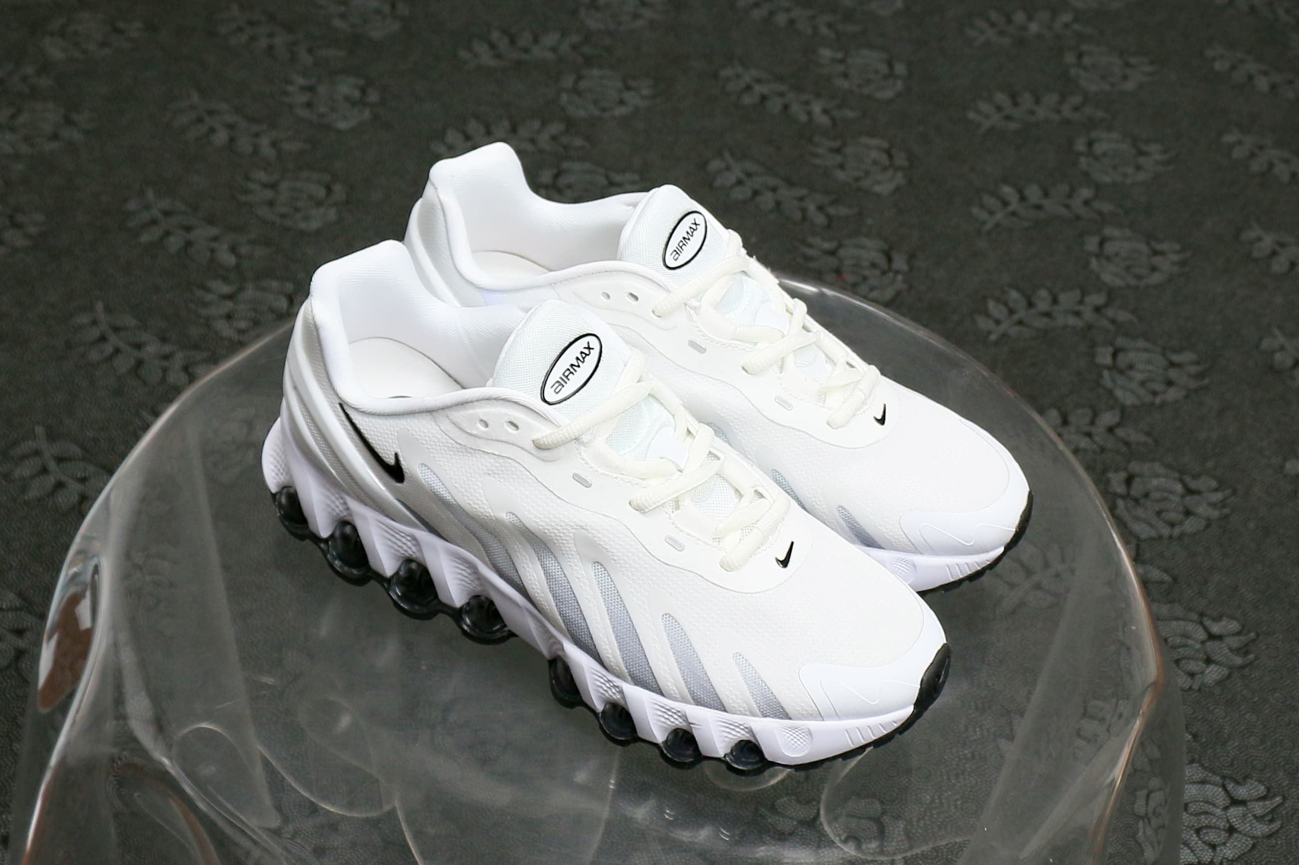 Nike Air Max Dn8 White Black (2025)