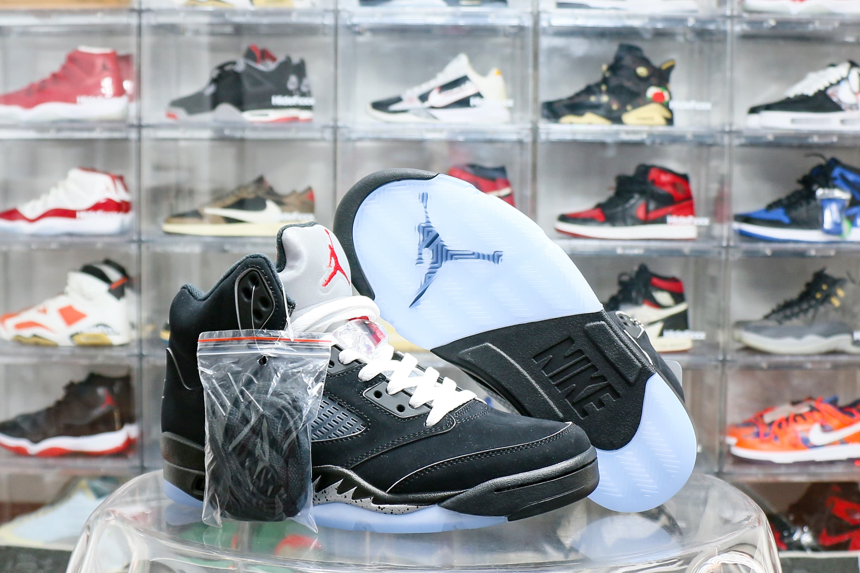 Air Jordan 5 Retro OG ‘Metallic Reimagined’ 2025 (Ln5 A1)