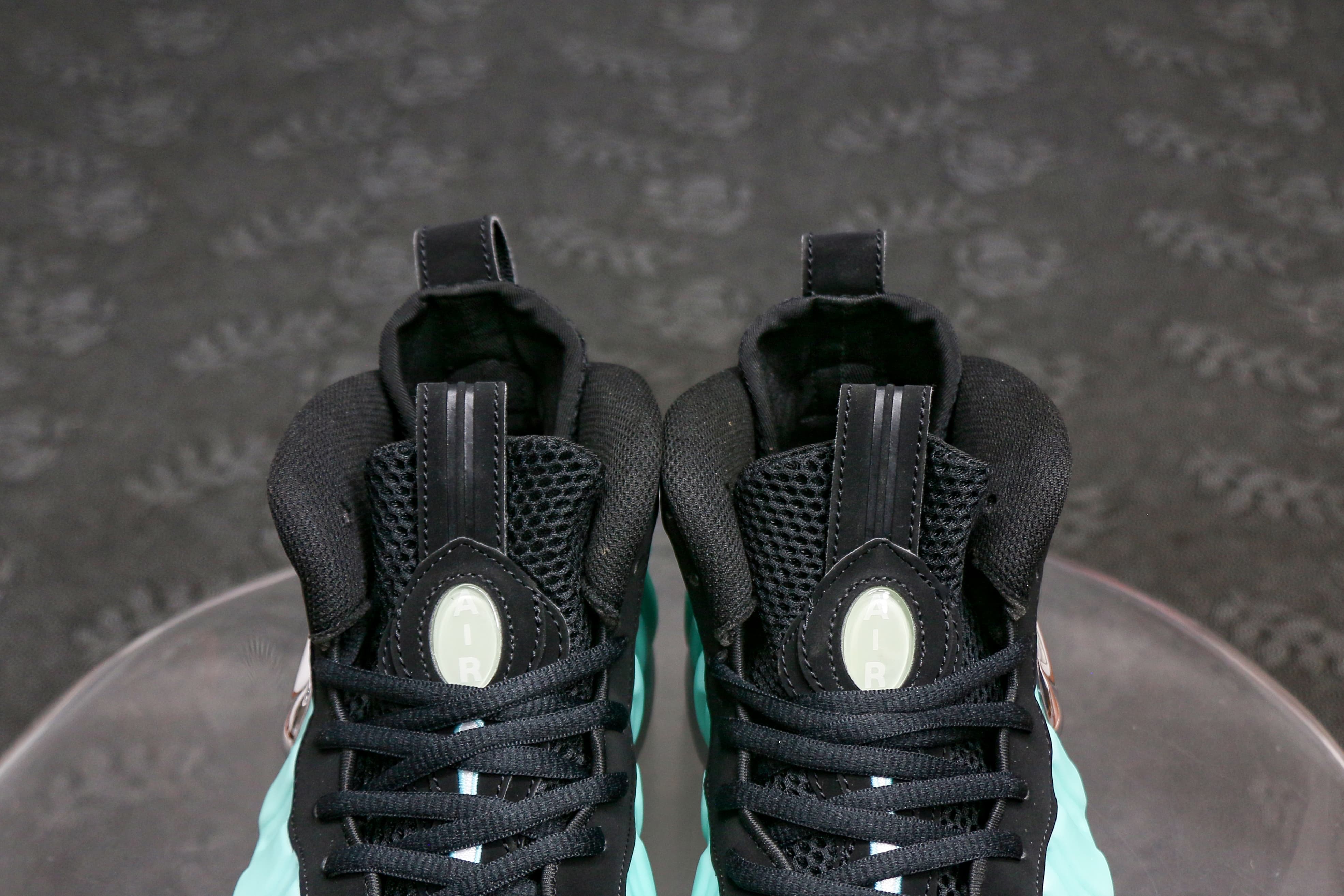 Nike Air Foamposite Pro Island Green 2017