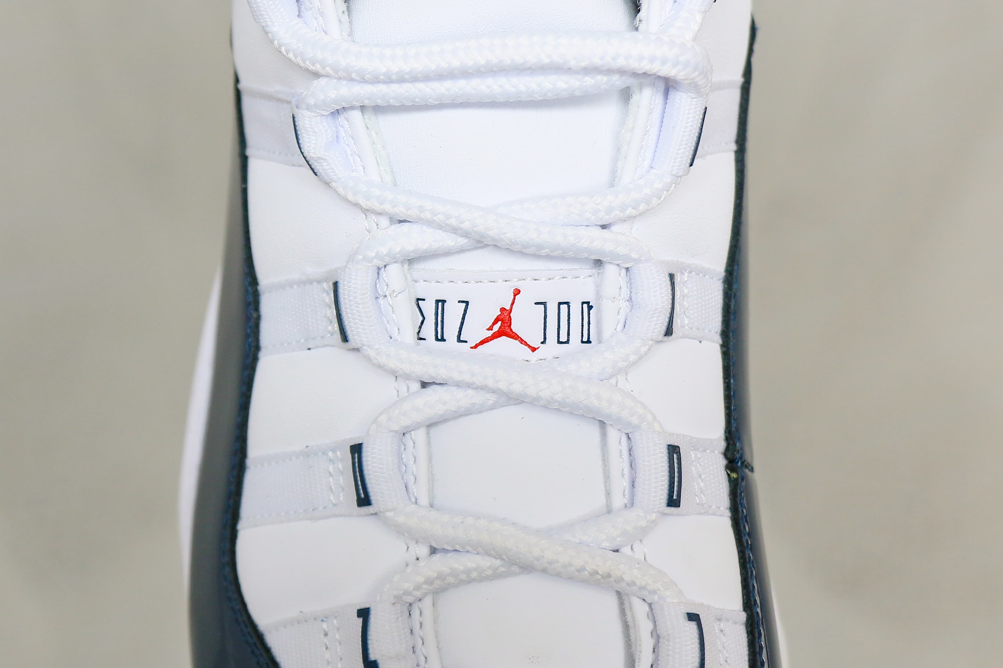 Air Jordan 11 Retro Rare Air 2025