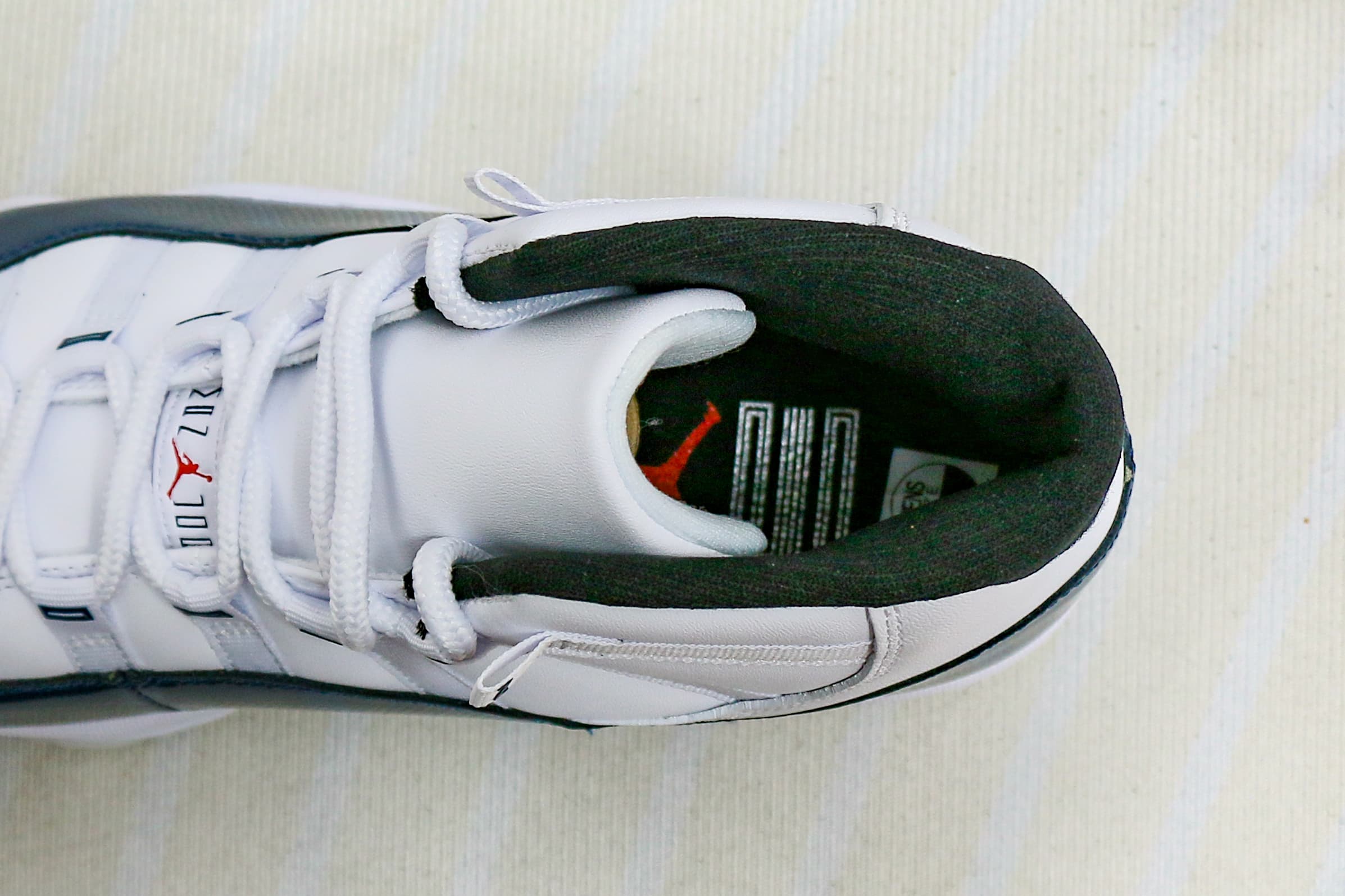 Air Jordan 11 Retro Rare Air 2025