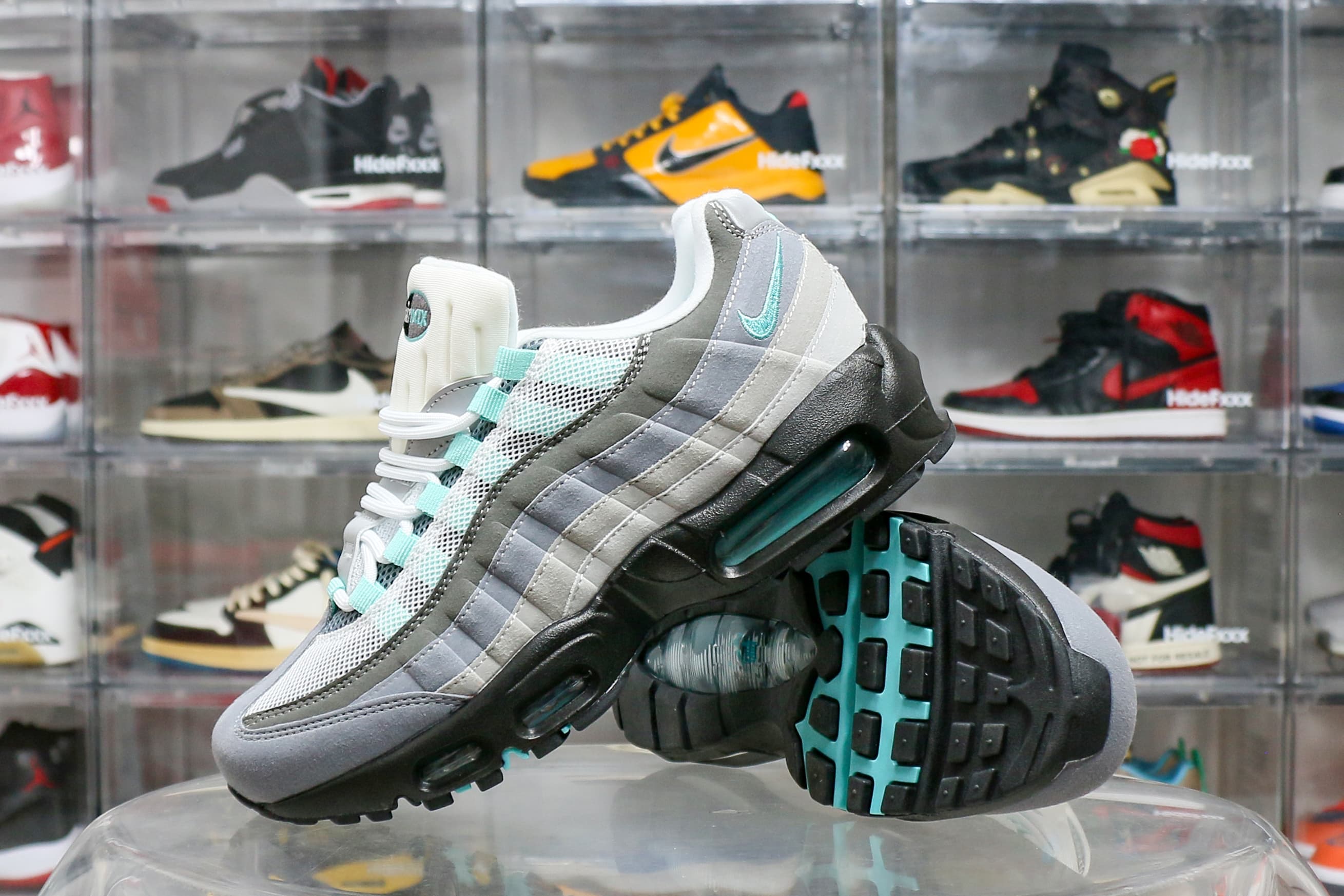Nike Air Max 95 Hyper Turquoise