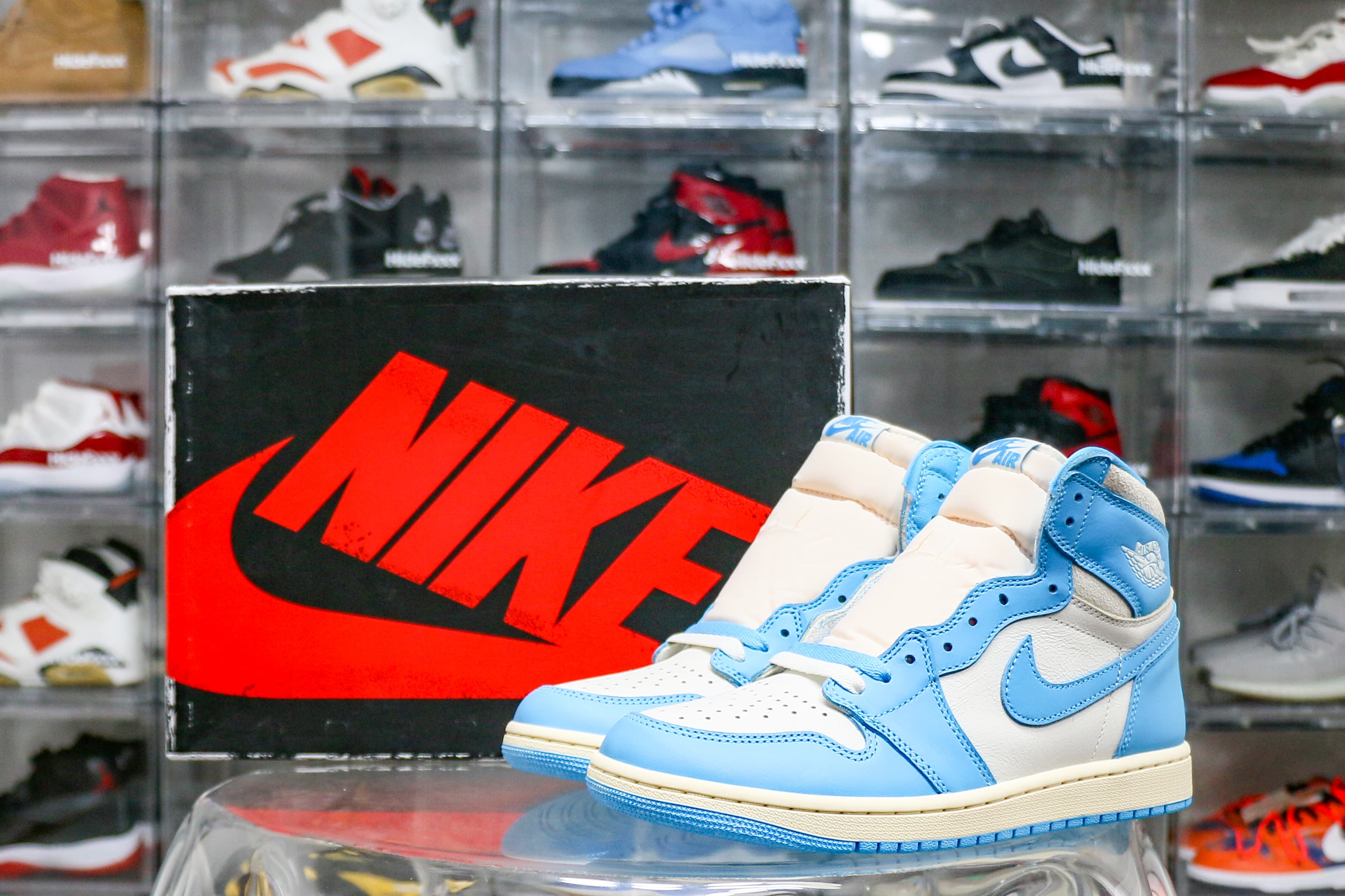 Jordan 1 Retro High OG UNC Reimagined 2025（Ln5 A1）