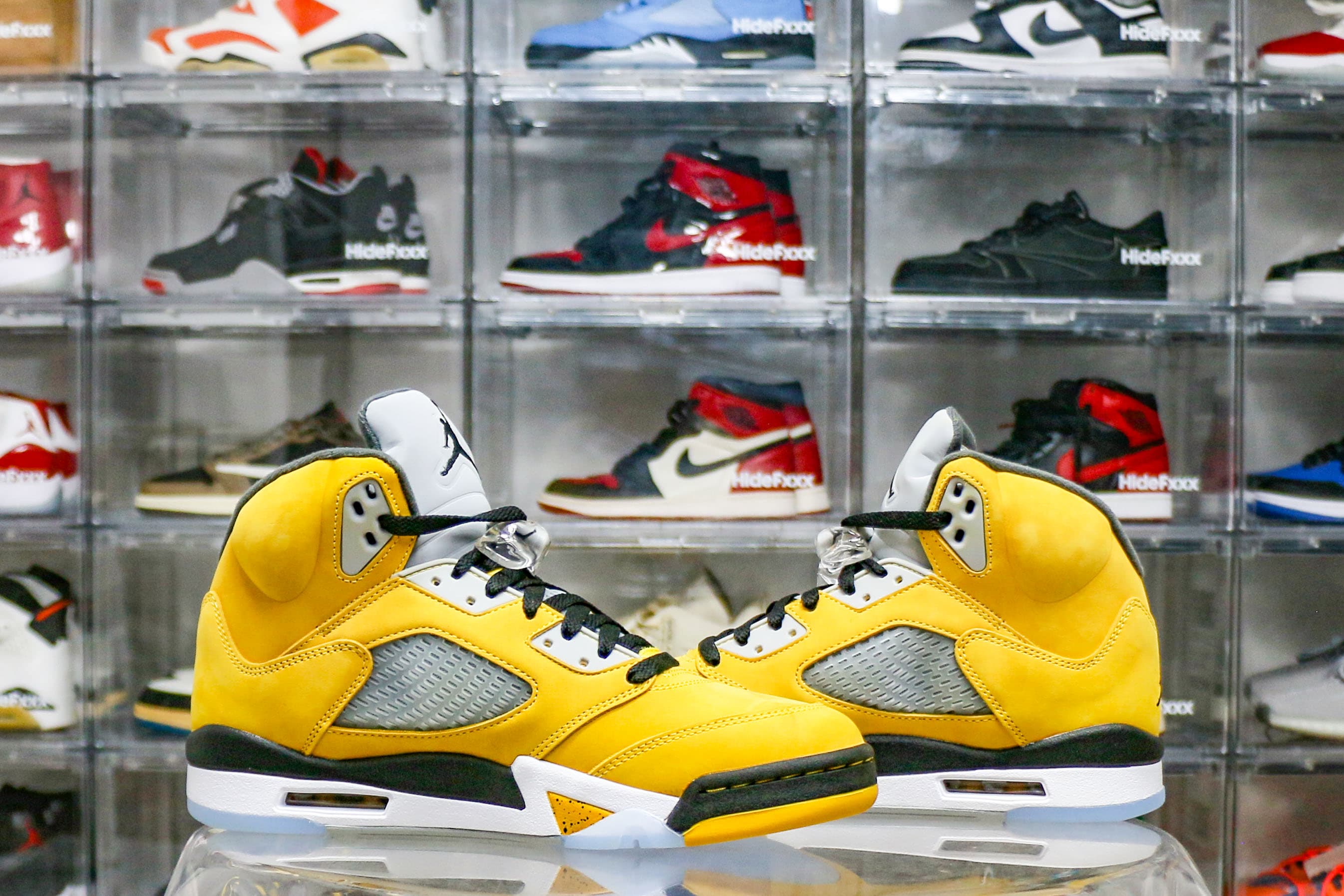 Air Jordan 5 Tokyo 2025 (Ln5 A1)