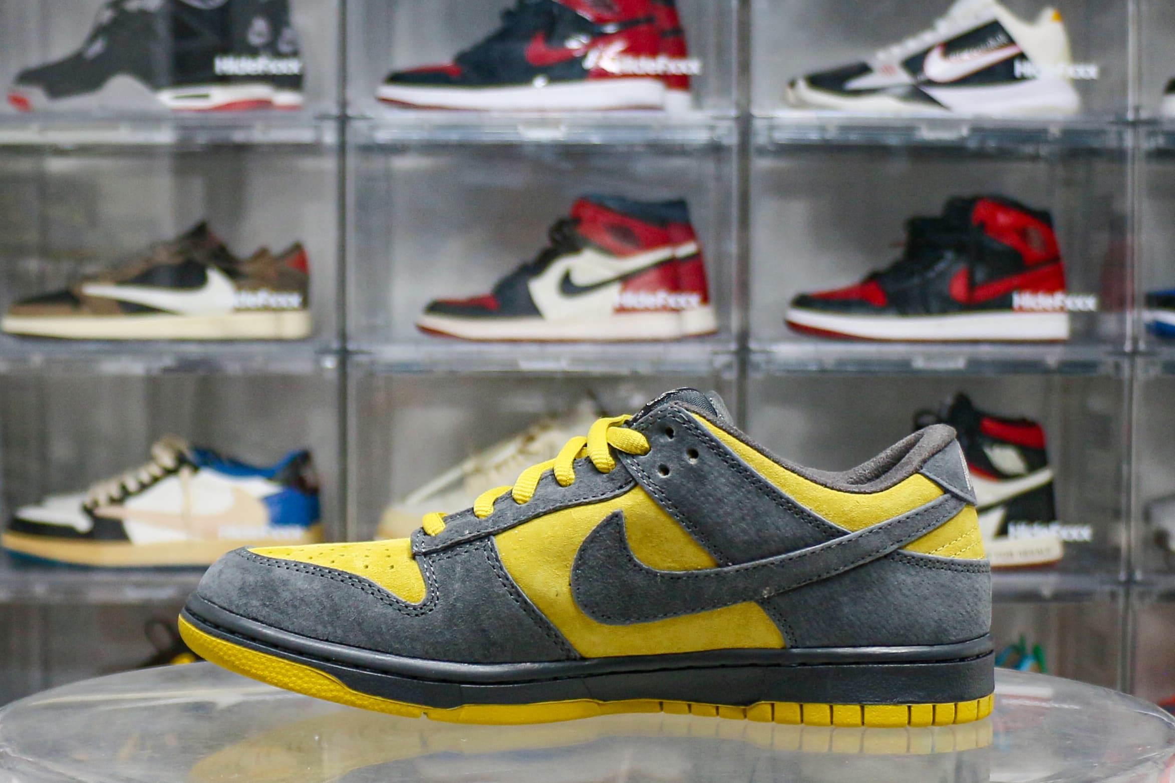 Nike SB Dunk Low Supreme 94 Hulk