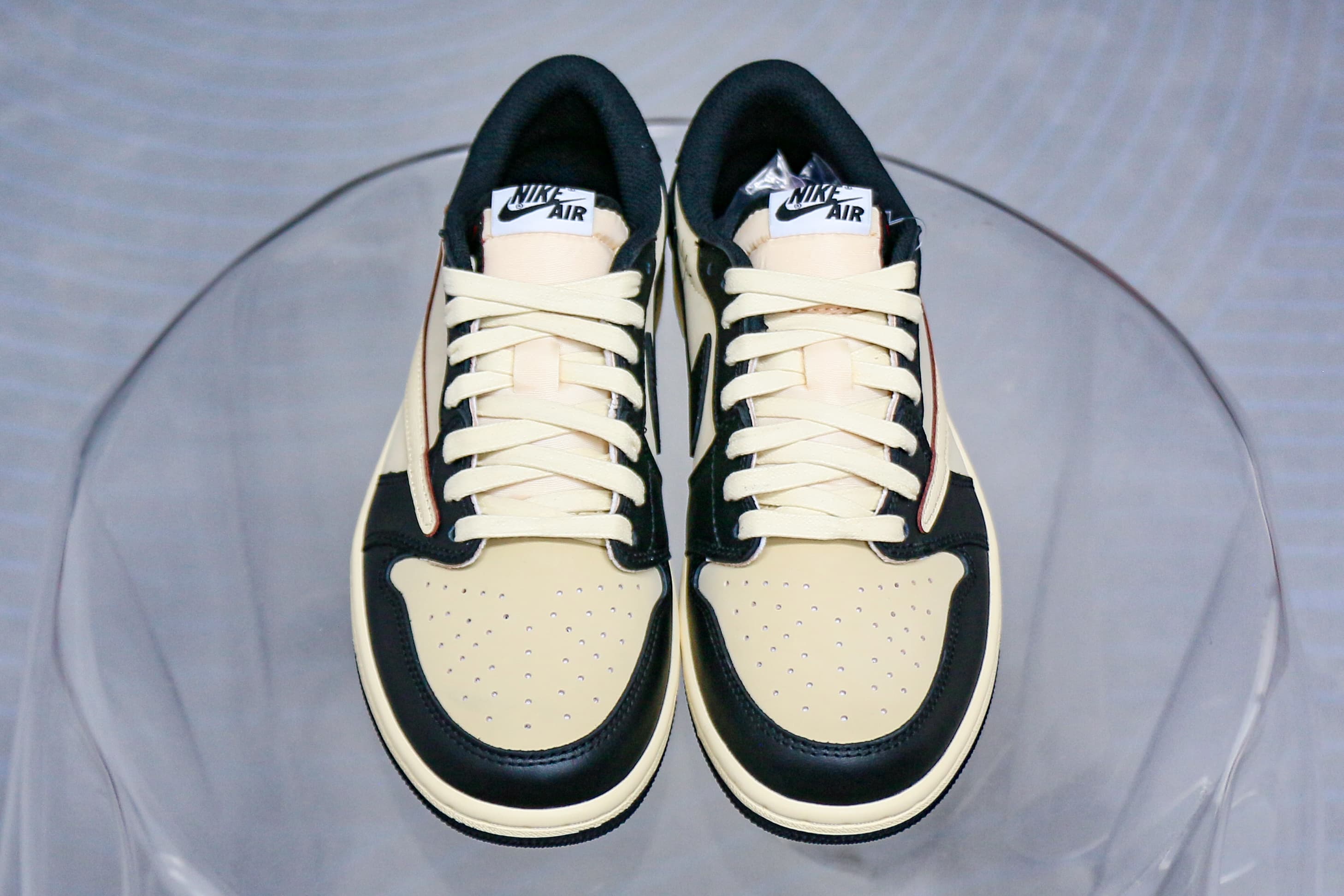 Travis Scott x Air Jordan 1 Retro Low OG Pale Vanilla Custom