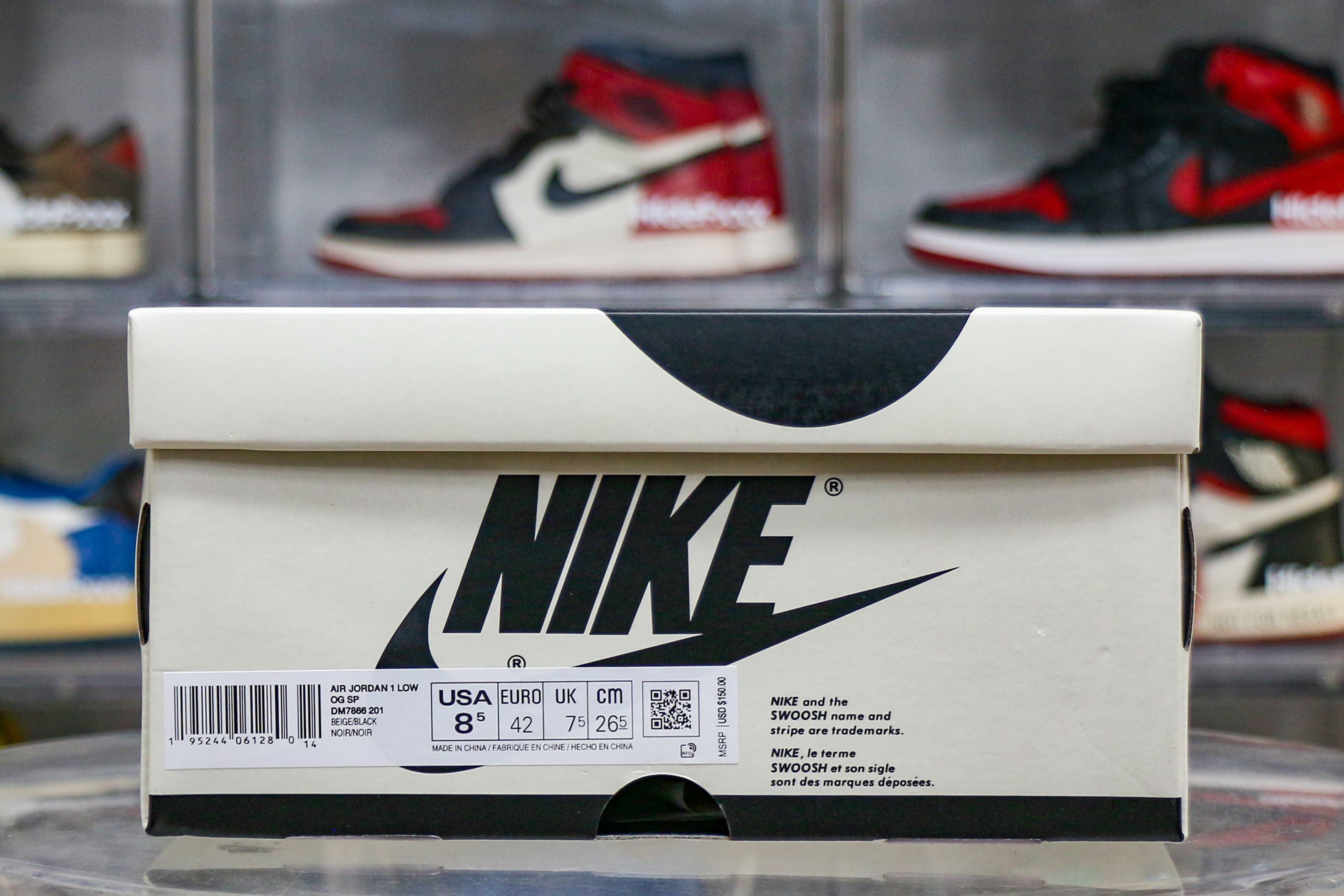 Travis Scott x Air Jordan 1 Retro Low OG Pale Vanilla Custom