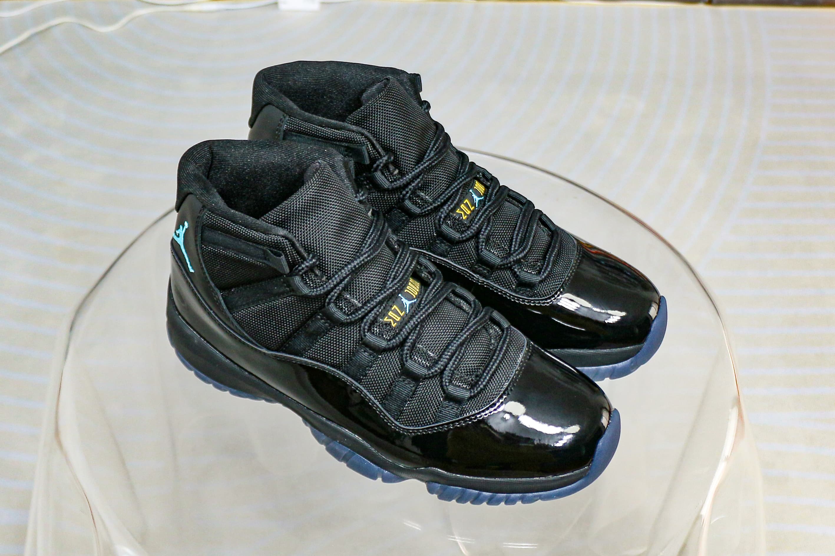 Air Jordan 11 Retro Gamma Blue 2025 (LN5 A1)