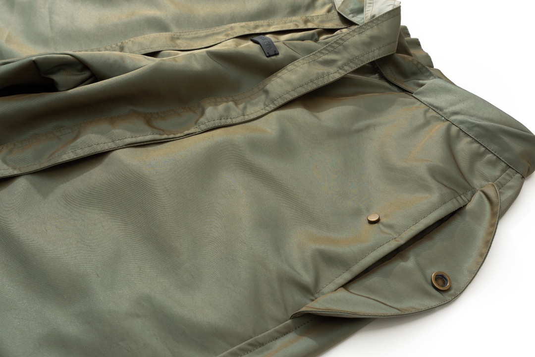 FEAR OF GOD FOG Relaxed Nylon Pants