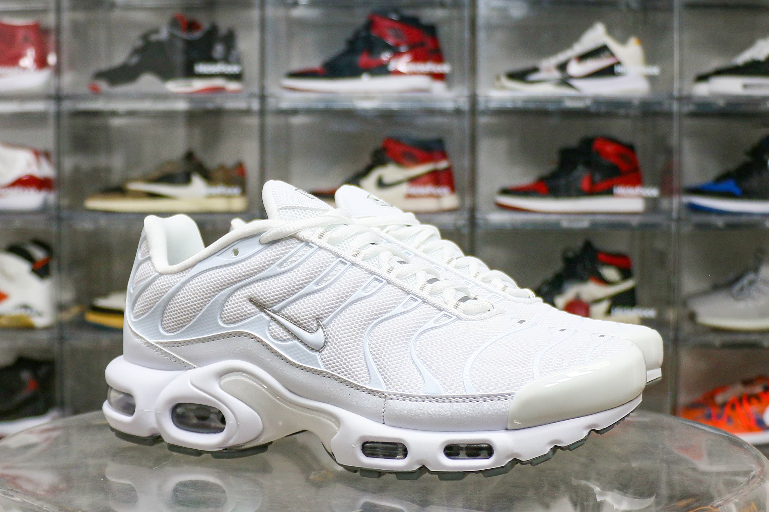 Air Max Plus White