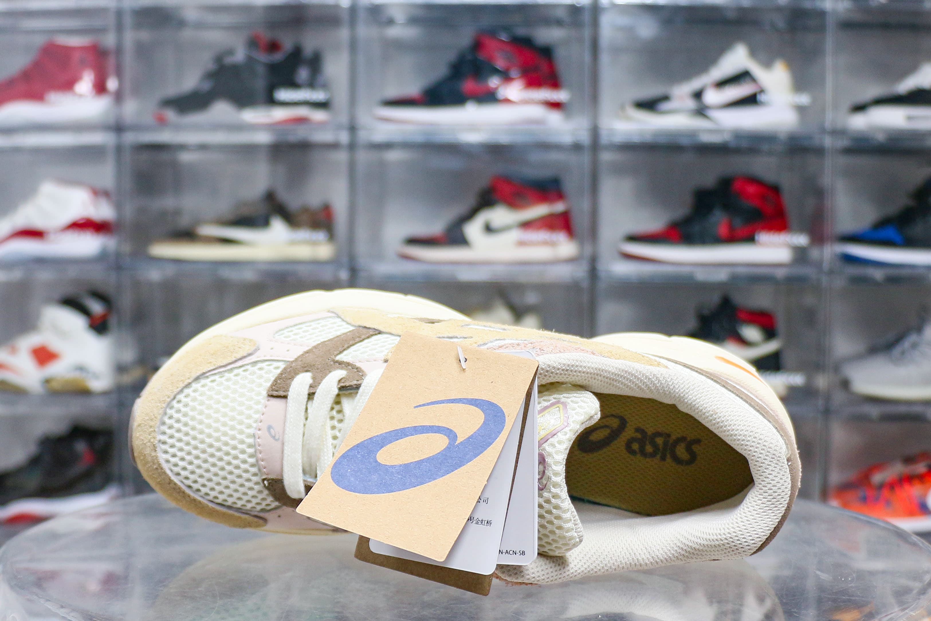 Asics Gel-1130 Birch Sand Peach