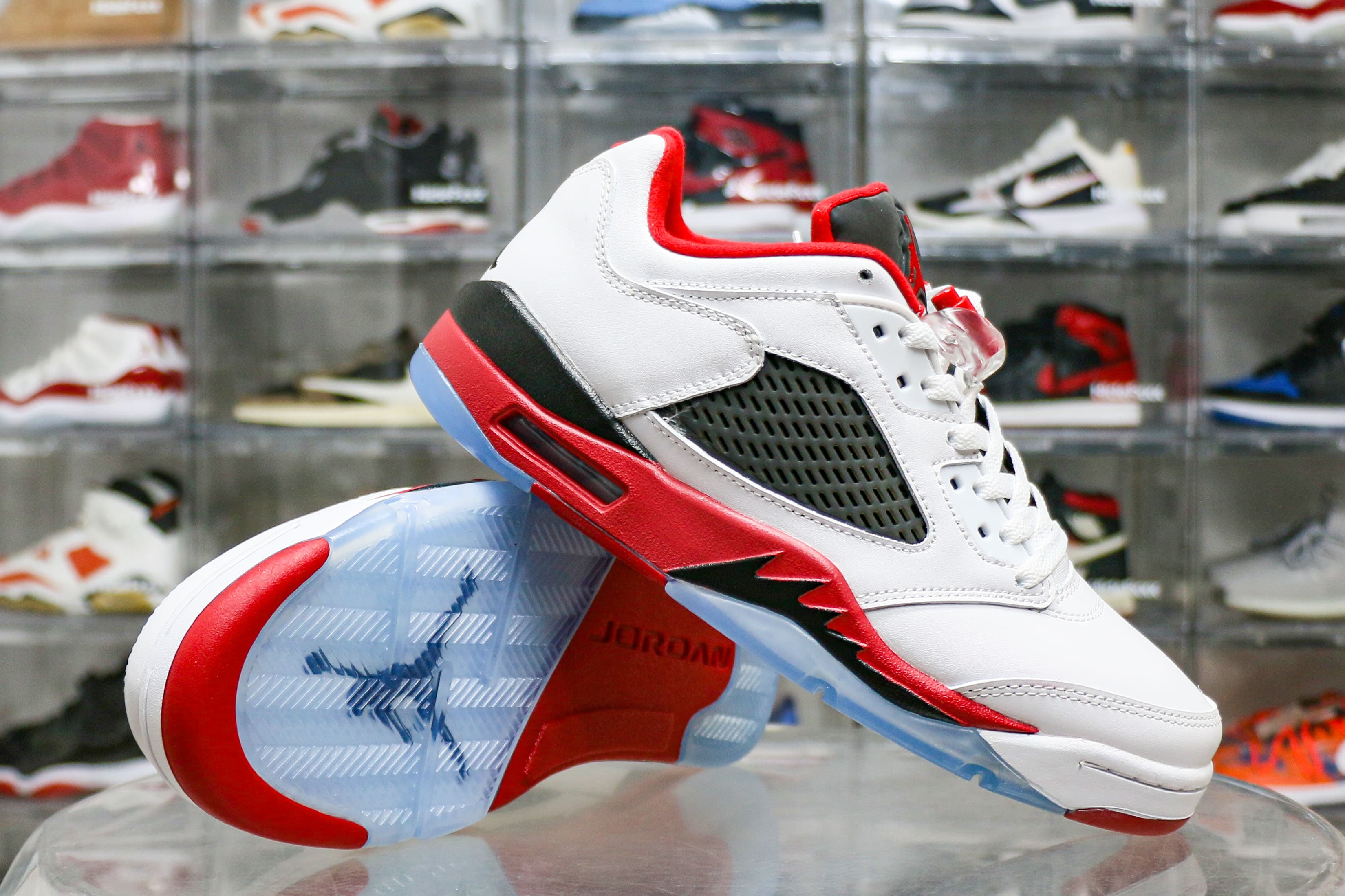 Jordan 5 Retro Low Fire Red 2016